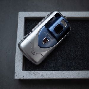 Nikon Coolpix 2500 Camera